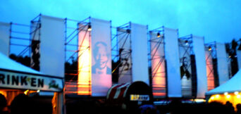 5 mei kunstprojecten-Mind Your Steps 5 mei kunstprojecten- Mind Your Steps