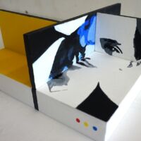 M Stands 4 - schuin onder aanzicht- voor expositie 25 x 25 x 25 in het Mondriaanhuis 2019 M Stands 4- schuin onder -25 x 25 x 25- 2019